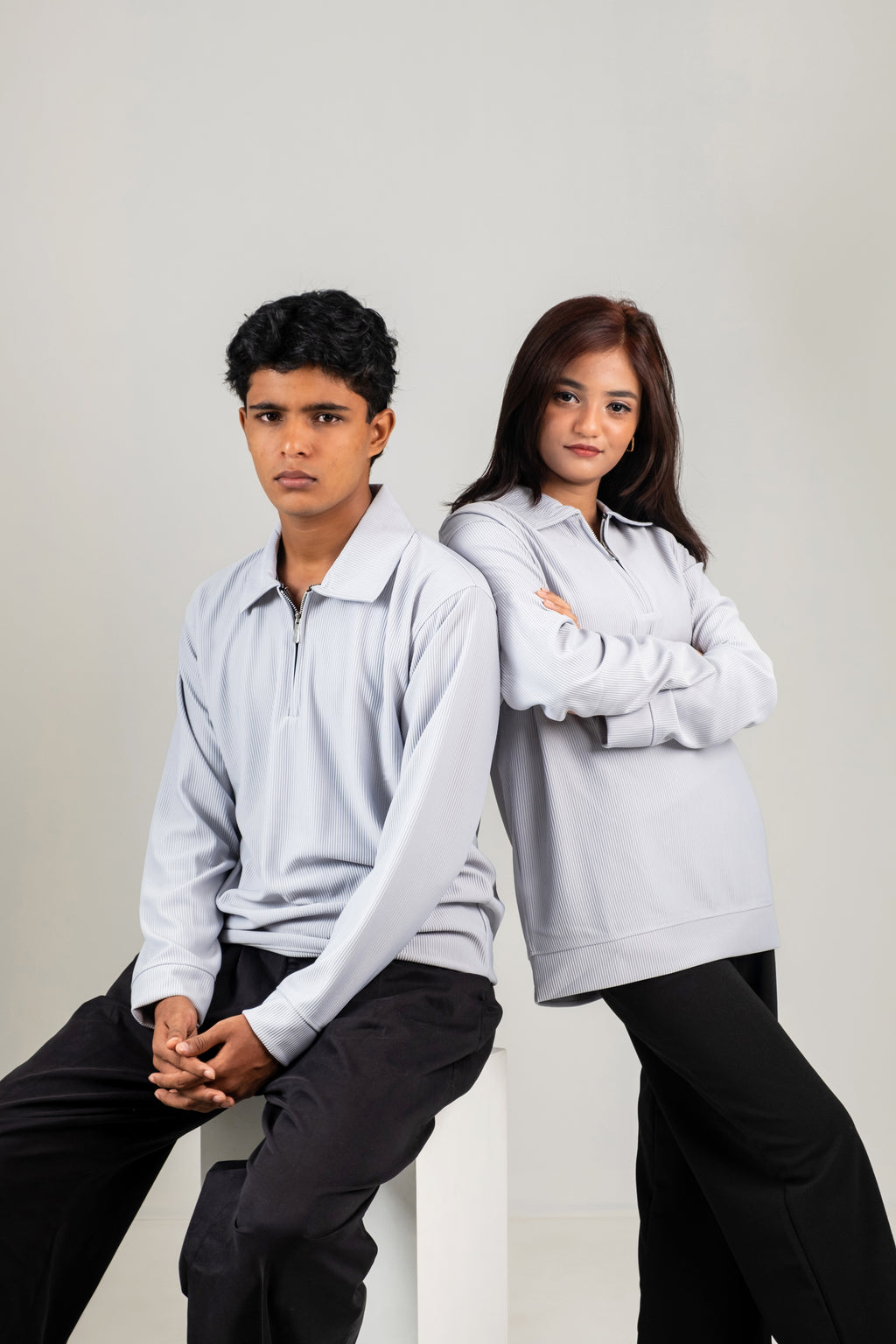 Snow White - Knit Sweatshirt - ELANOR